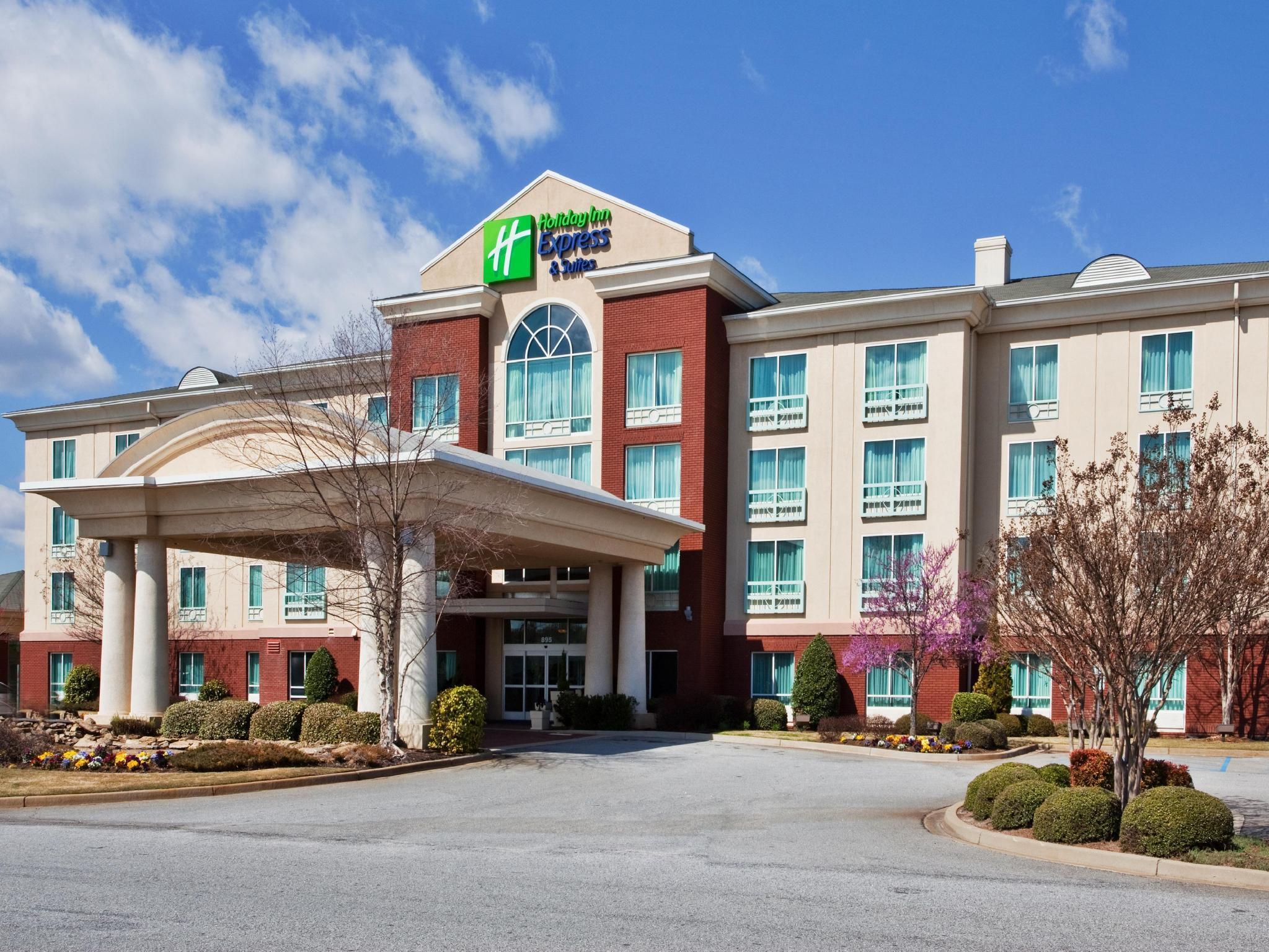 ספרטנבורג Holiday Inn Express & Suites I-26 & Us 29 At Westgate Mall By Ihg מראה חיצוני תמונה